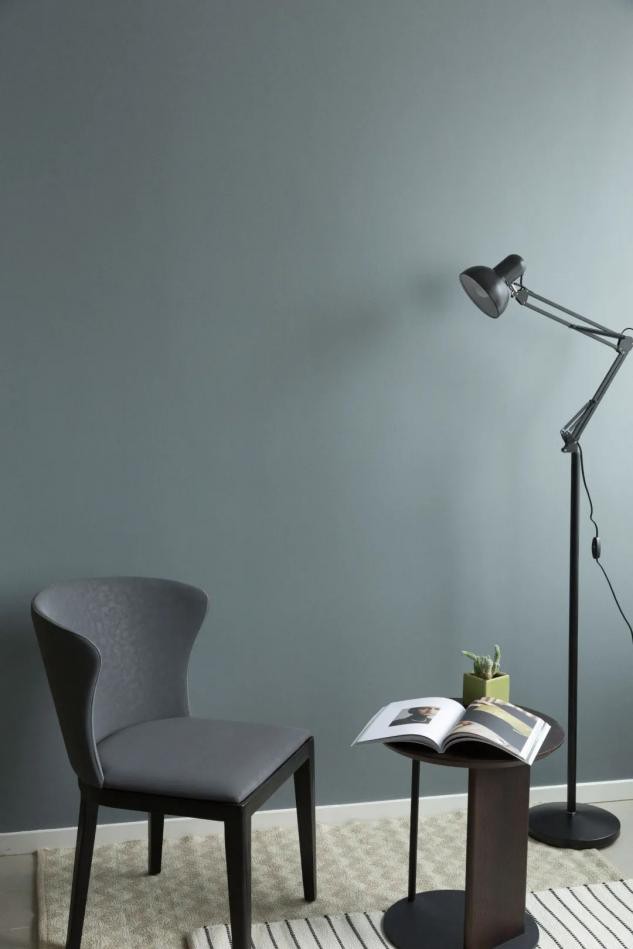 貼墻紙還是刷涂料？墻紙和涂料哪個(gè)環(huán)保？