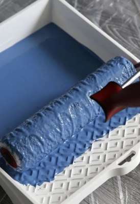 貼墻紙還是刷涂料？墻紙和涂料哪個環保？