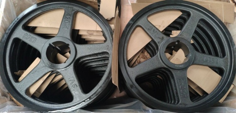 發動機上的皮帶輪有哪些作用？